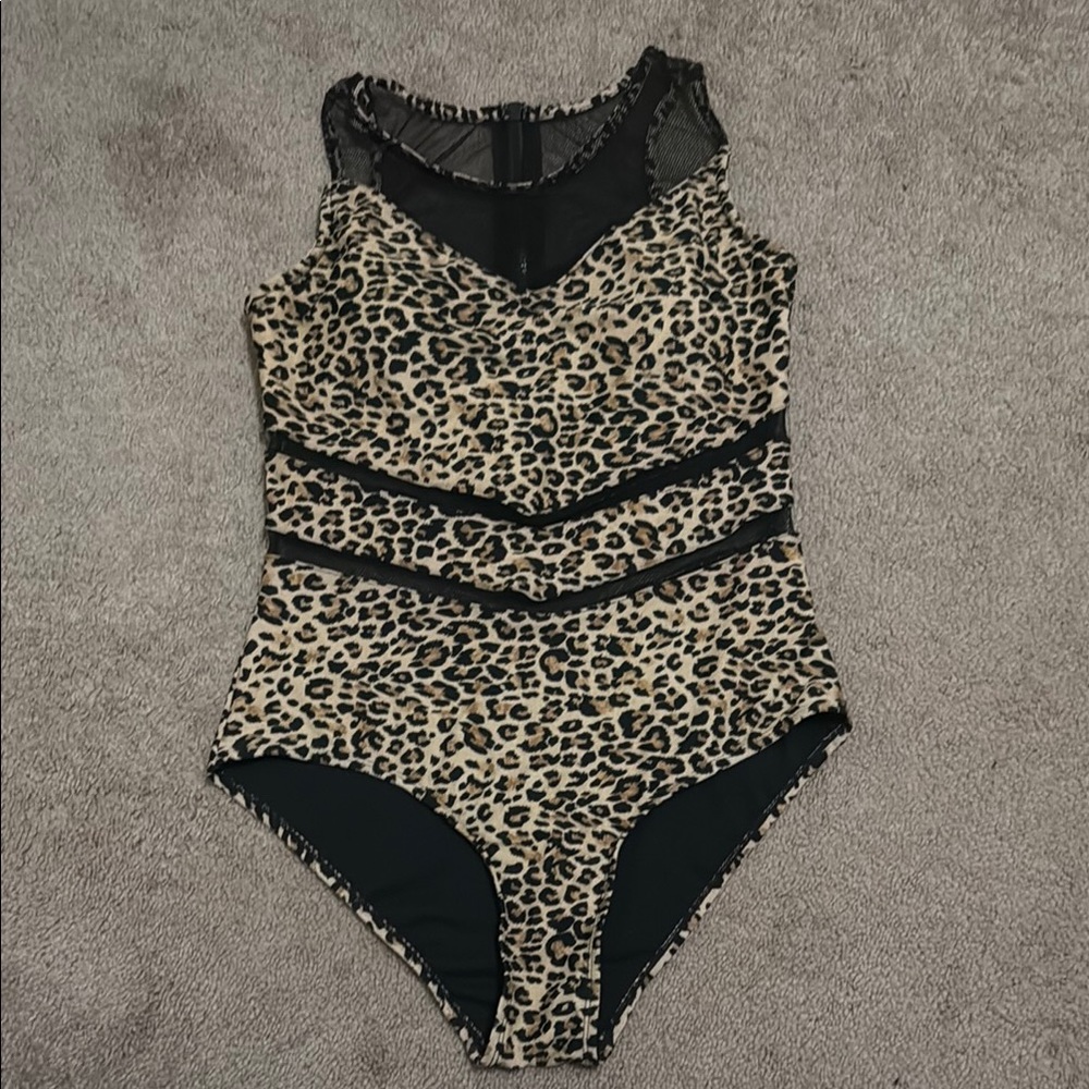 MARINA WEST Chic Brown and Black One Piece with Elegant Design Size L